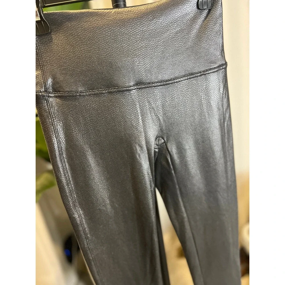 Spanx Womens Faux Leather Crackle Leggings Black High Rise Slim Fit Large L